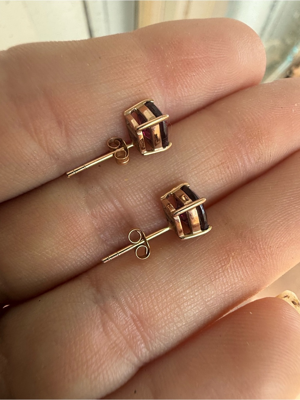 2.00carats solid 10k rose gold genuine grape garnet earrings-new - Picture 12 of 14